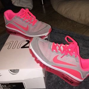 Nike Shoes - Nike air max 270 Nike Shoes - Nike air max 270